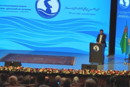 کاظم غریب آبادی: دریای کاسپین منبع ارزشمند ایران