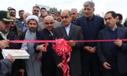 زمین ورزشی خیرساز شهید نعیمی لوشان با حضور استاندار افتتاح شد